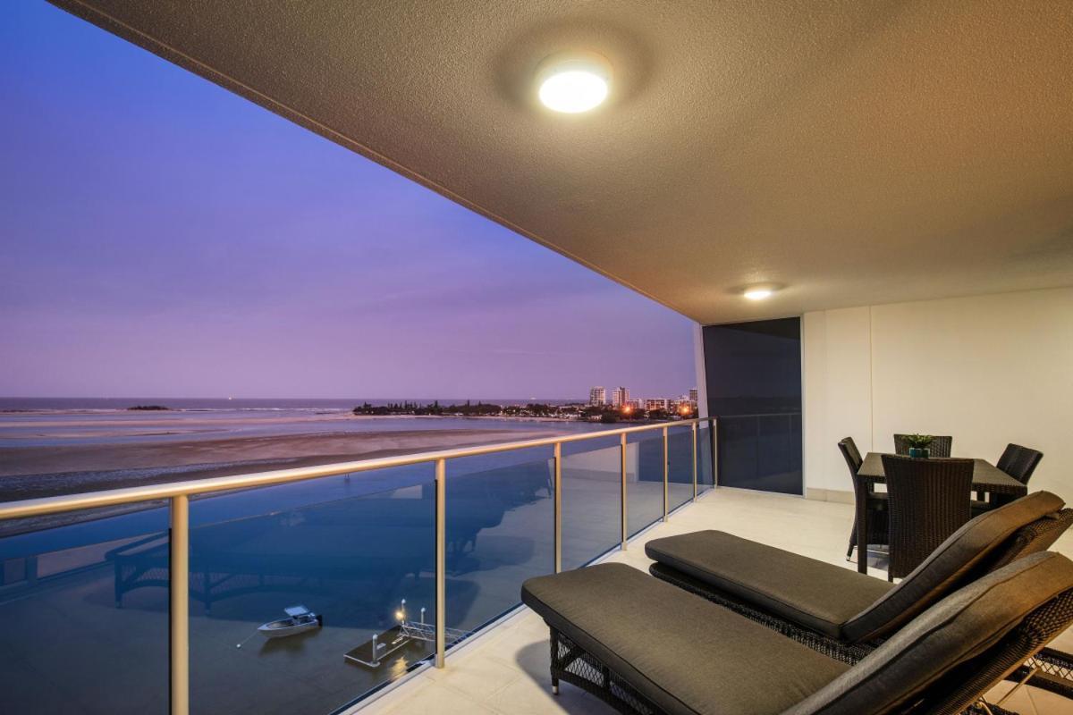 Waves Maroochy River Maroochydore Exterior photo
